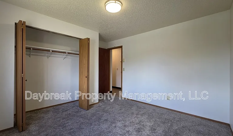 3402 15th Ave S #201 — Photo 11