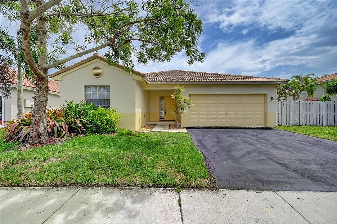 13348 NW 13th St — Photo 1