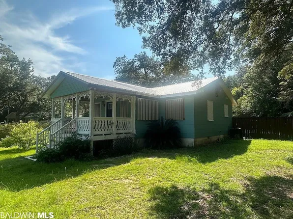 9329 Bohling St, Perdido Beach, AL 36530