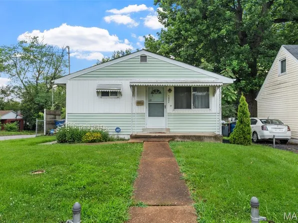 3301 Suncrest Ave, Saint Louis, MO 63114