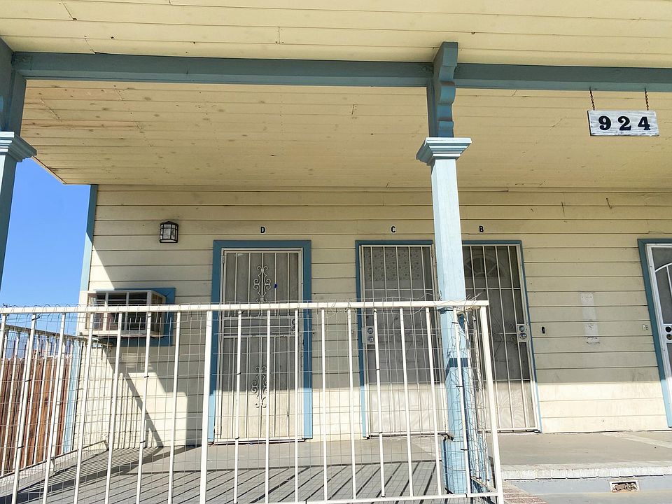 1st image of 924 W 2nd St APT D
