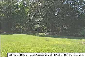 5th image of 10120 White Oak Dr