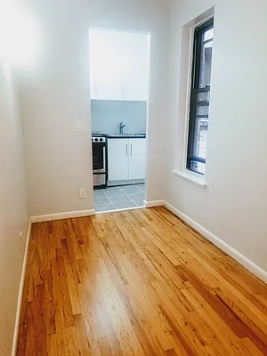 Rented by Oxford Property Group | media 25