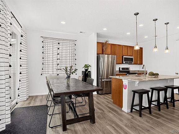3rd image of 25542 E Bayaud Place