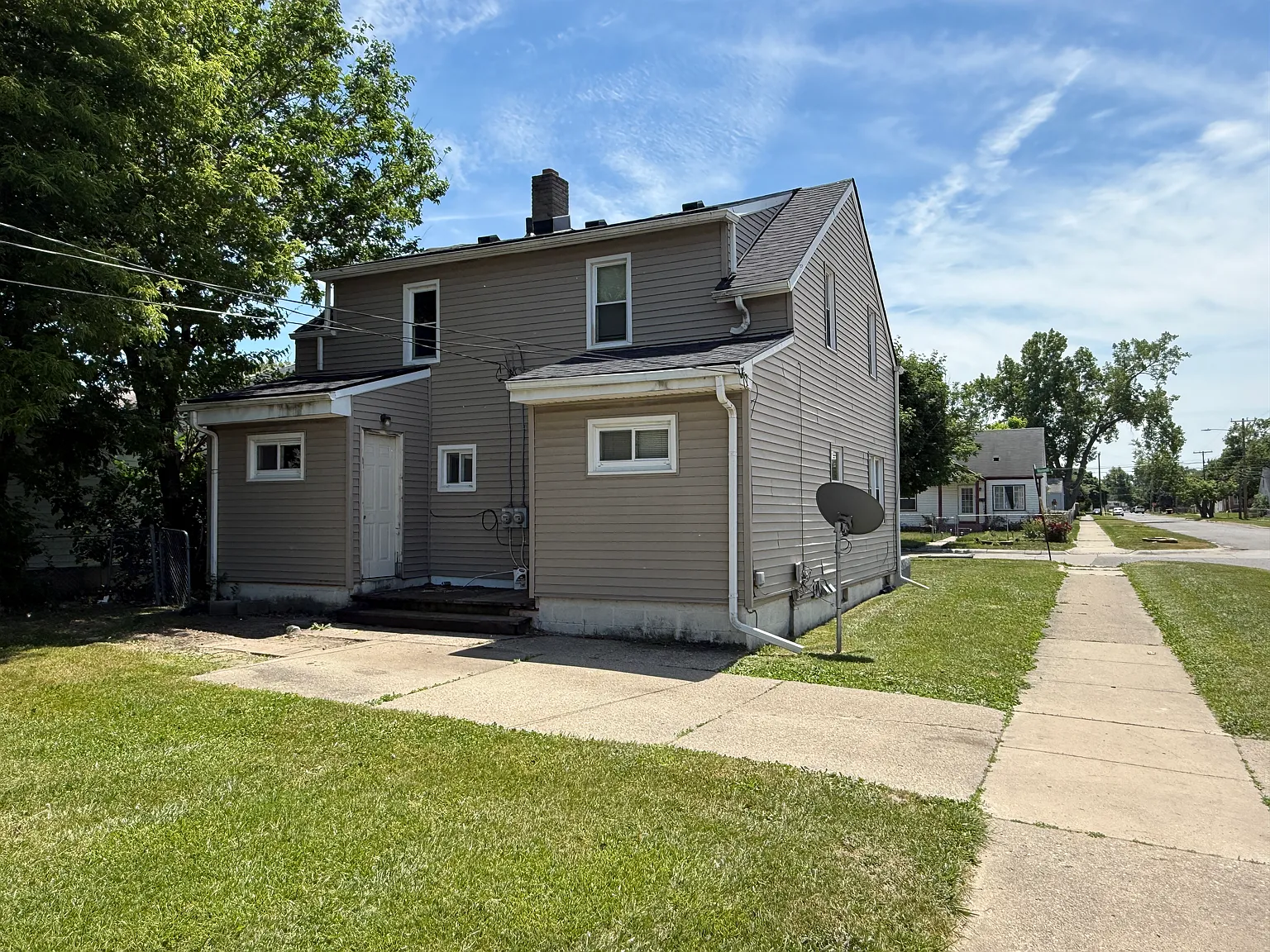 2 bed, 1196 sqft, $1,000 — Photo 3
