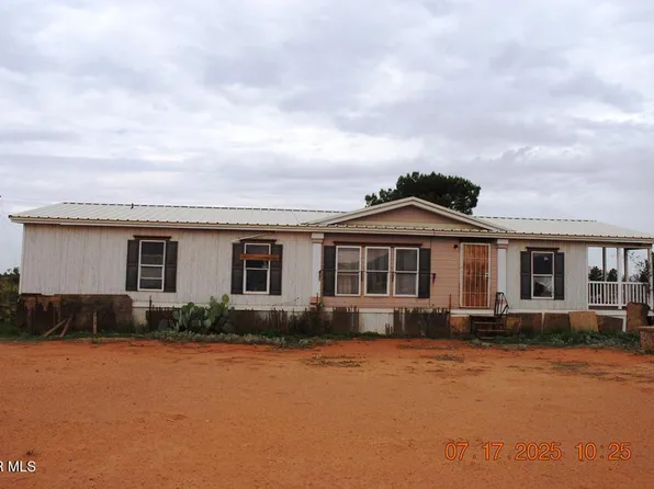 7562 Moonstone St, Las Cruces, NM 88012