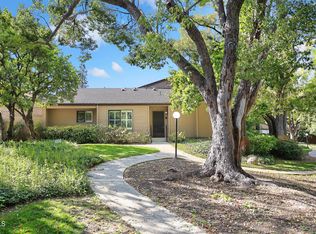 231 Rosemont Ave, Pasadena, CA 91103