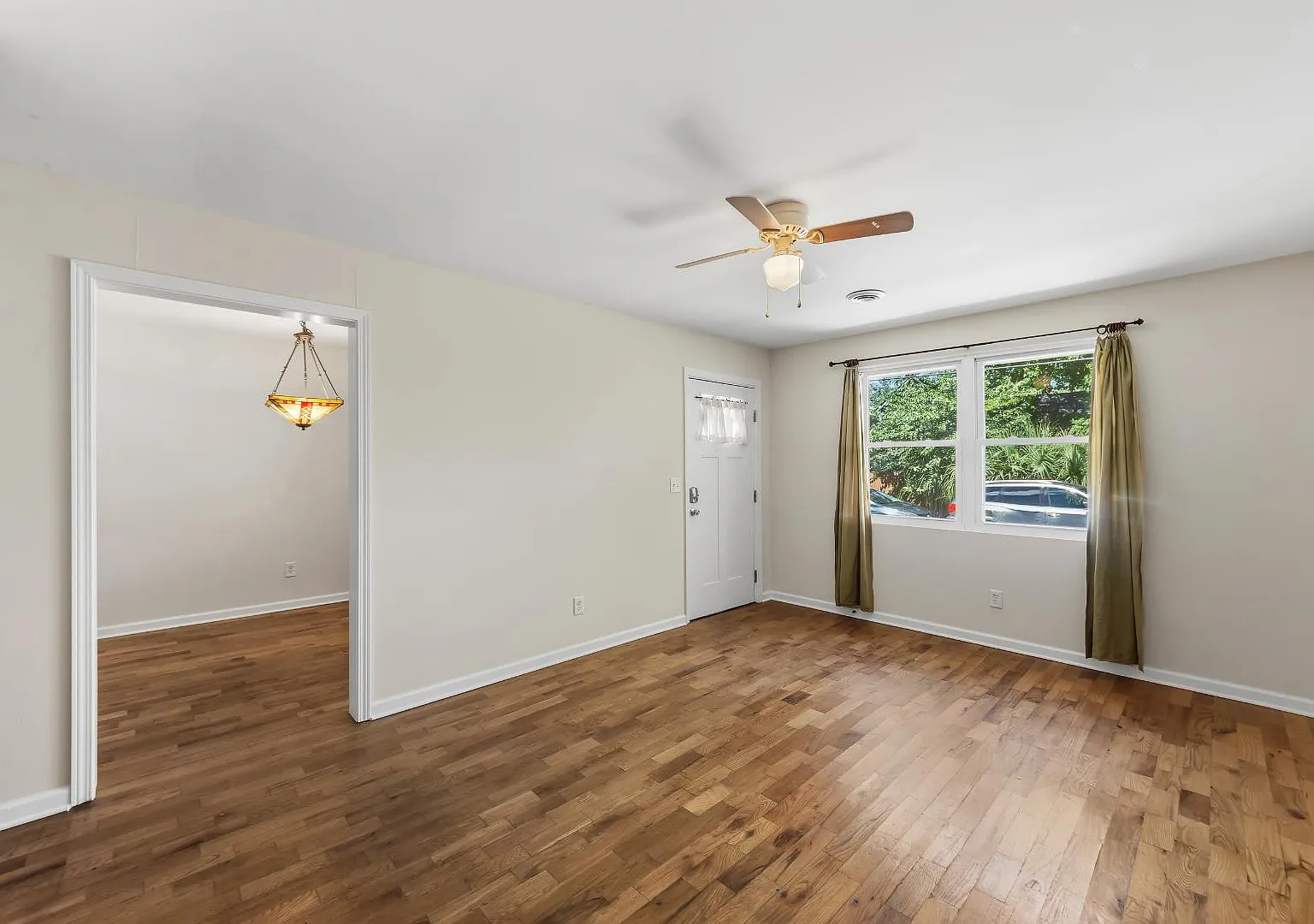 41 Rose Ln — Photo 4