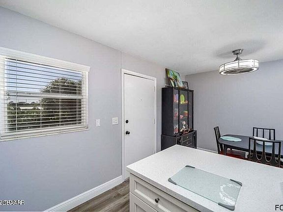 3rd image of 10 Lynnhurst Dr APT 207