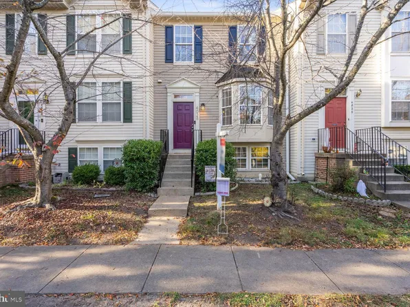 4028 Mammoth Cave Loop, Dumfries, VA 22025