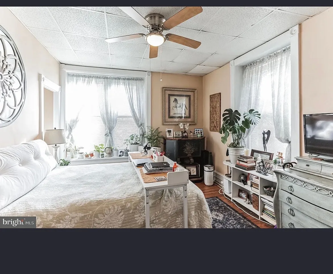 Studio, $1,195 — Photo 1
