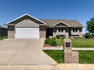 2303 L Ave, Gothenburg, NE 69138