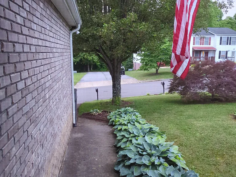 244 Hunter Hills Cir #3 — Photo 14