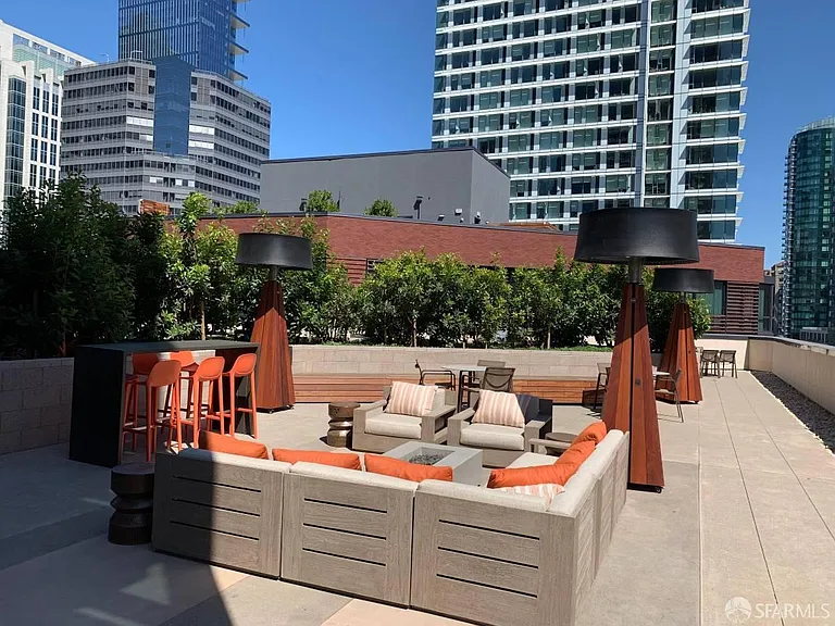 488 Folsom St #3605 — Photo 16