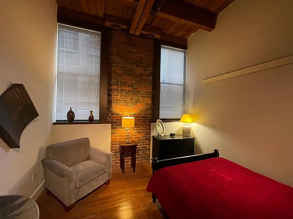 5th image of 1001 Cherry St