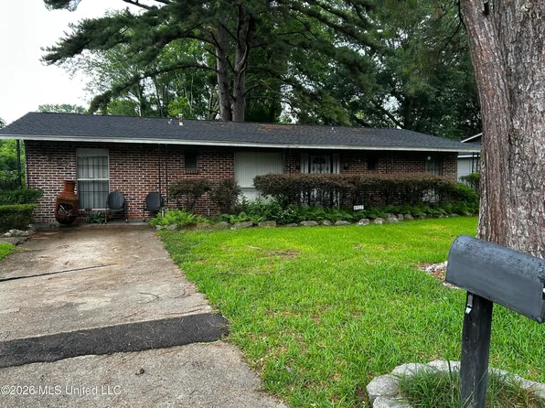 6507 George Washington Dr, Jackson, MS 39213