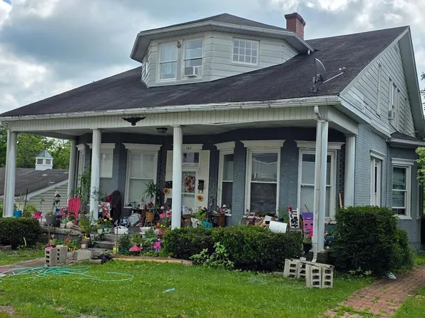 102 Wood St, Frostburg, MD 21532