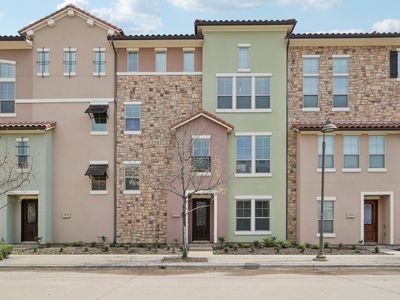6730 Plaza Via, Irving, TX, 75039