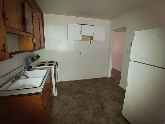 5th image of 2110 Rokeby Ave #2110ROKEBY-1