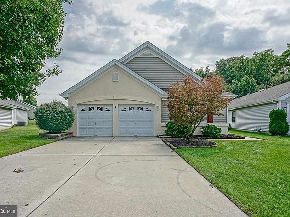 2nd image of 58 Nature Ln