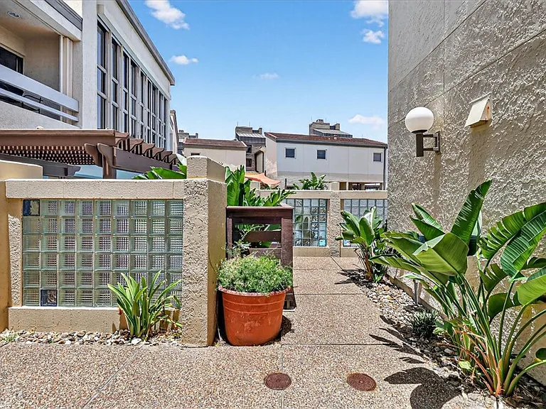 14142 E Cabana St #2A — Photo 9