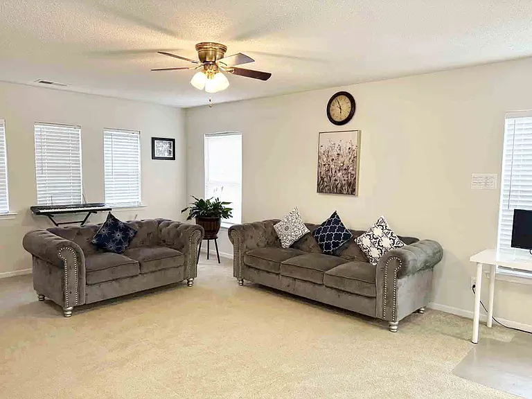6305 Saltville Ct — Photo 27