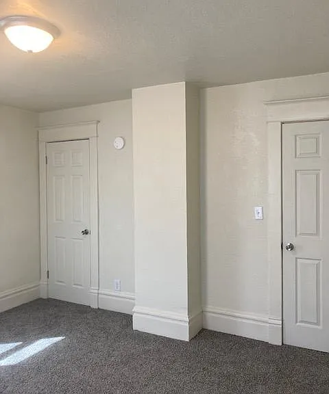 2419 NE Madison Ave — Photo 11