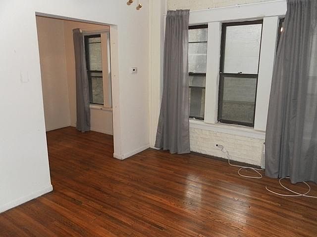 1st image of 3427 N Elaine Pl #1