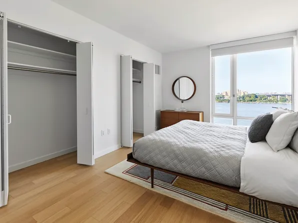 10 Halletts Point image 1 of 73