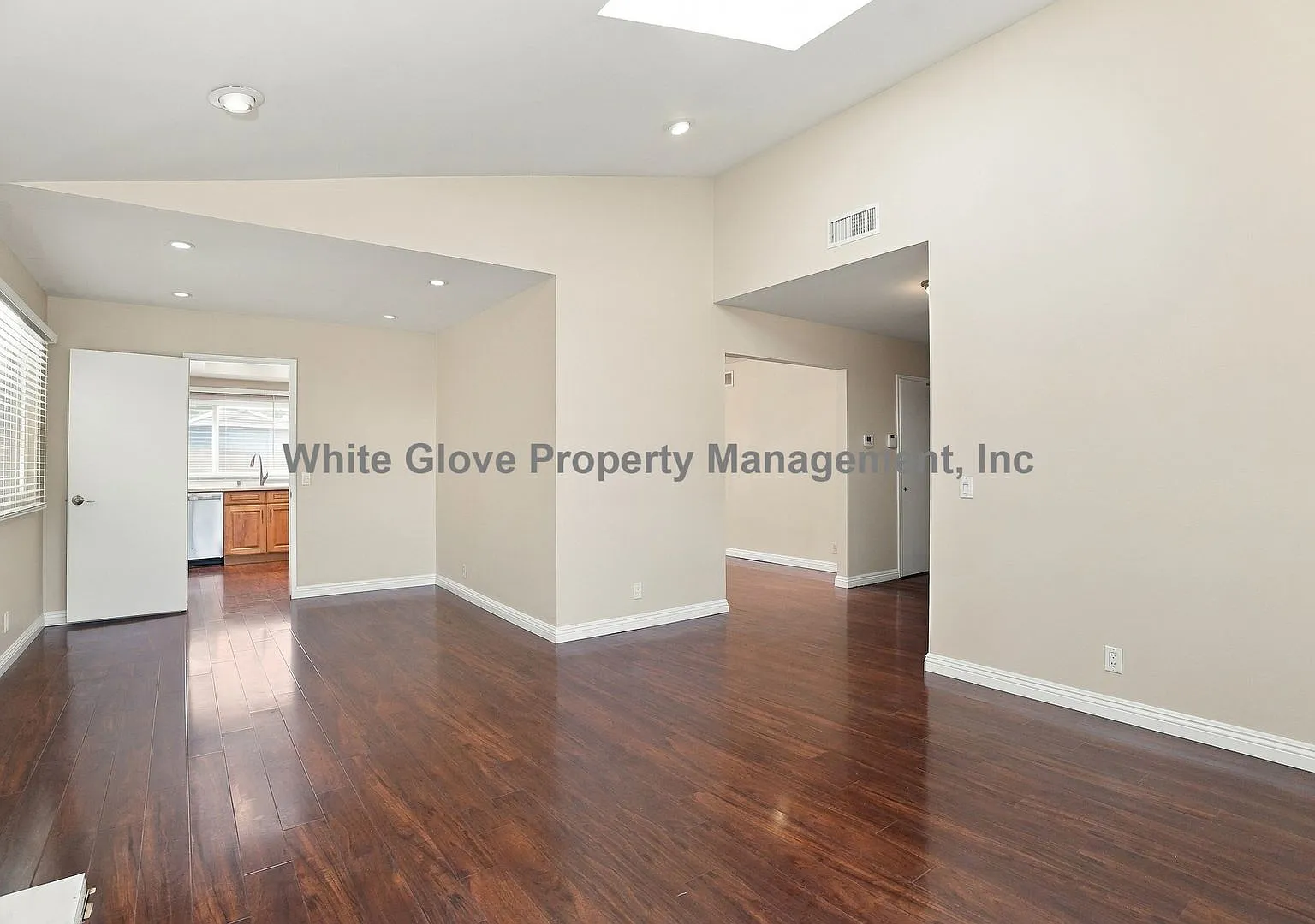 Updated 4-Bedroom Cerritos Home with 2-Car Garage & Central AC — Photo 4