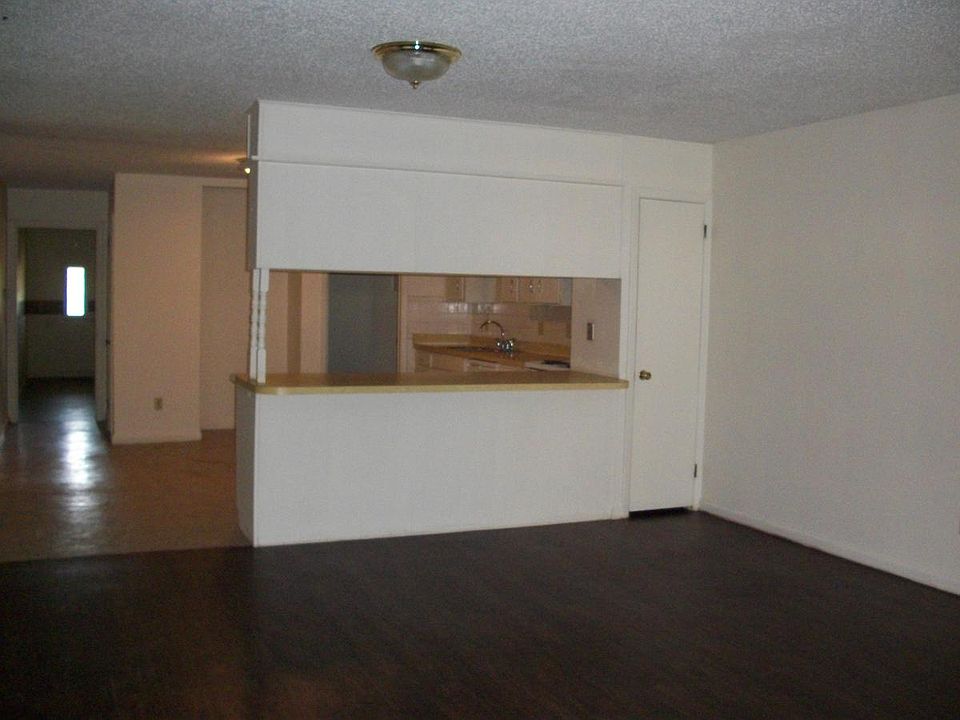 den looking into kitchen