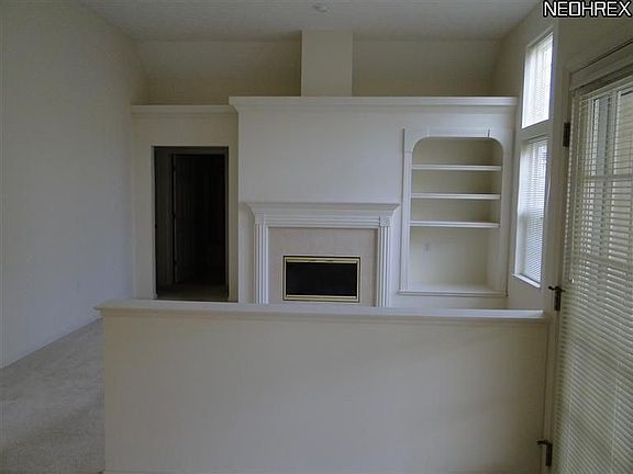 4th image of 25 Campus Ct