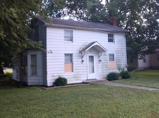 205 W Walnut St, Kirkwood, IL 61447