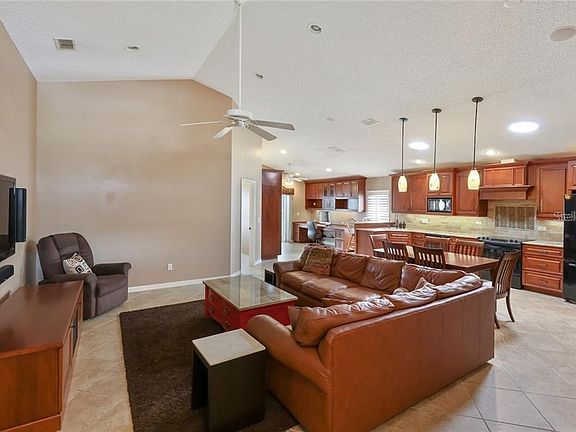 5th image of 2707 Heron Landing Ct