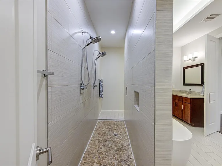 605 Jewett St — Photo 16