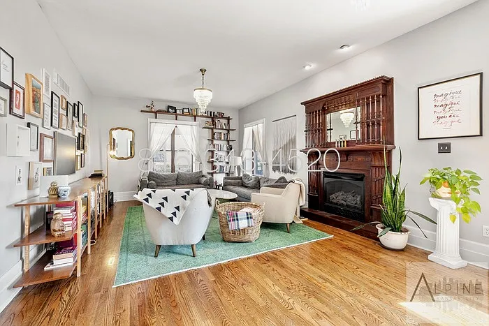 2924 Harrison St — Photo 22