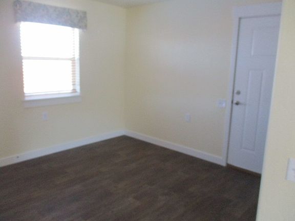 4th image of 700 Shoshone Ave Unit 57