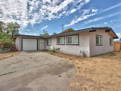 3664 Van Owen St, North Highlands, CA, 95660