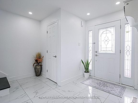 4th image of 13 Dorset Dr