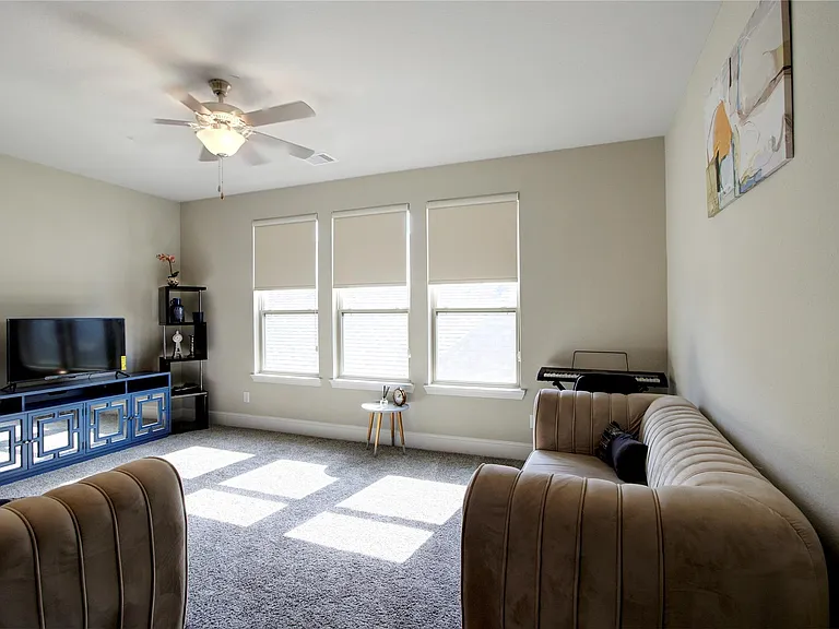 7330 Lagrange Point — Photo 41