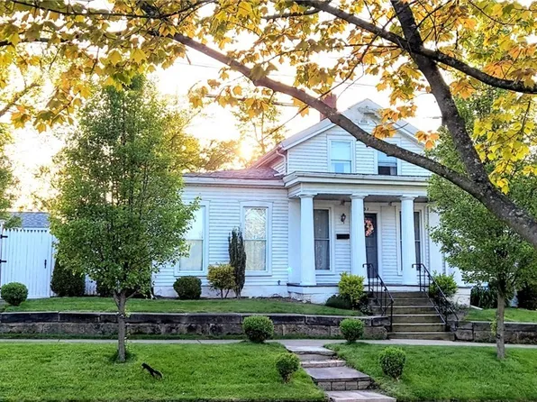 131 Walnut St, Ravenna, OH 44266
