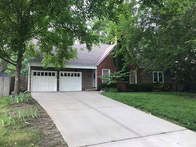 5312 W 70th Ter, Prairie Village, KS, 66208