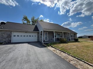 19503 Marsh Cir, Hagerstown, MD 21742