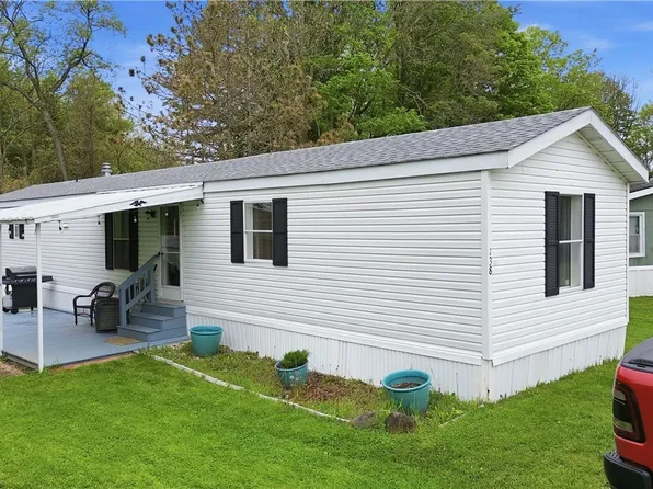 138 Sunset Cir, Little Falls, NY 13365