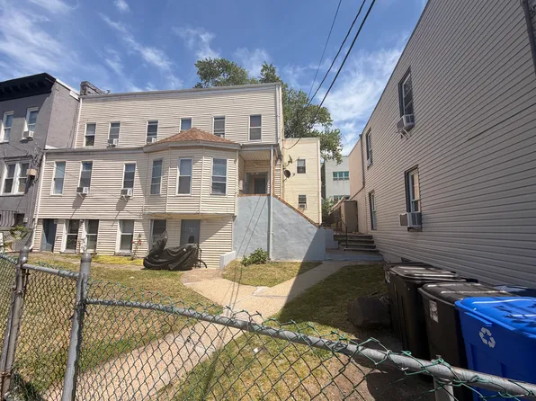 6112 Durham Ave APT 1R, North Bergen, NJ 07047