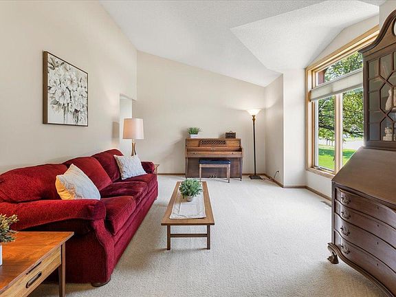 2nd image of 11273 N Eagle Lake Blvd