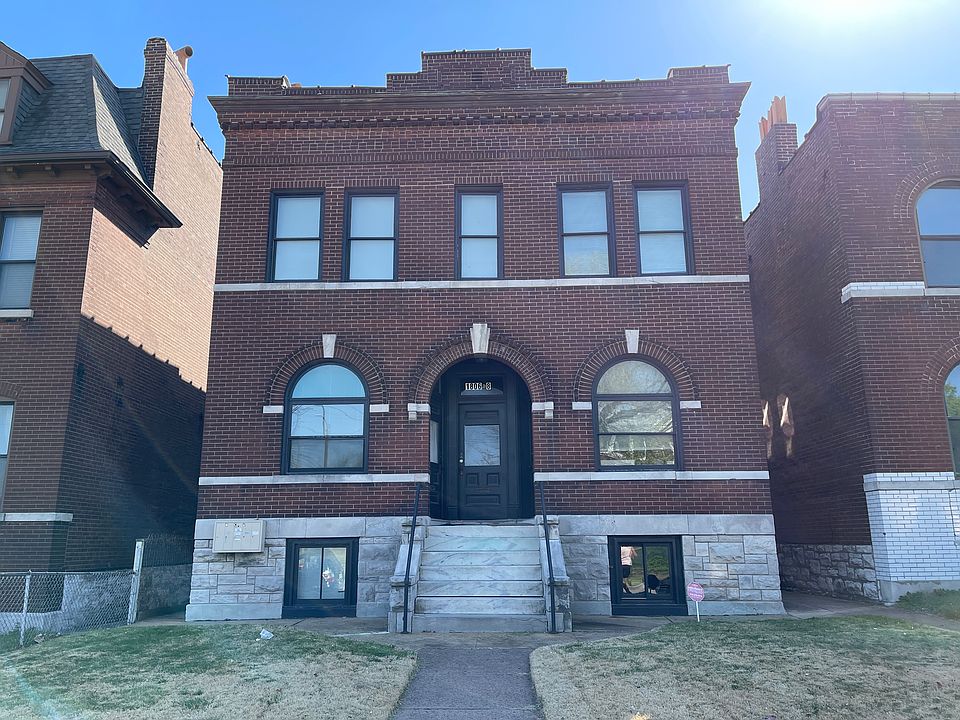 1st image of 1806-1808 Allen Ave #1