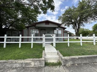 1731 E Carson St #A, San Antonio, TX 78208