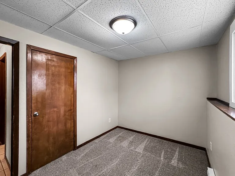 111 Cottonwood St #12 — Photo 6