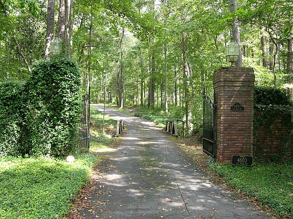 Front entrance w/gate open